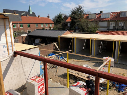 Nieuwbouwen van 22 Garageboxen