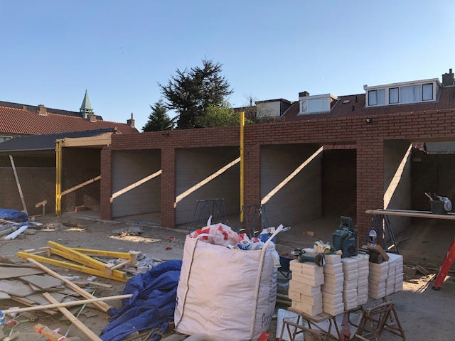 Nieuwbouwen van 22 Garageboxen