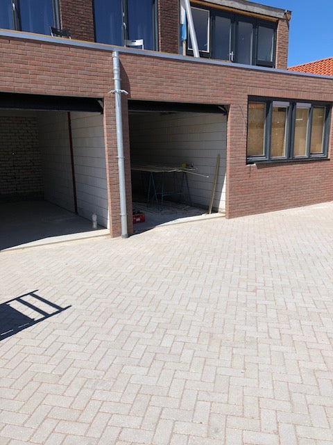 Nieuwbouwen van 22 Garageboxen